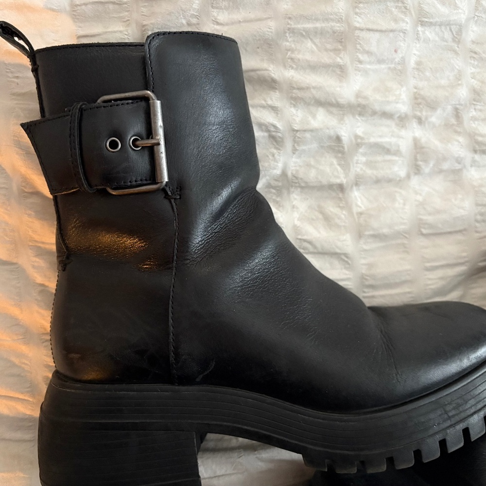 Franco Sarto combat boots